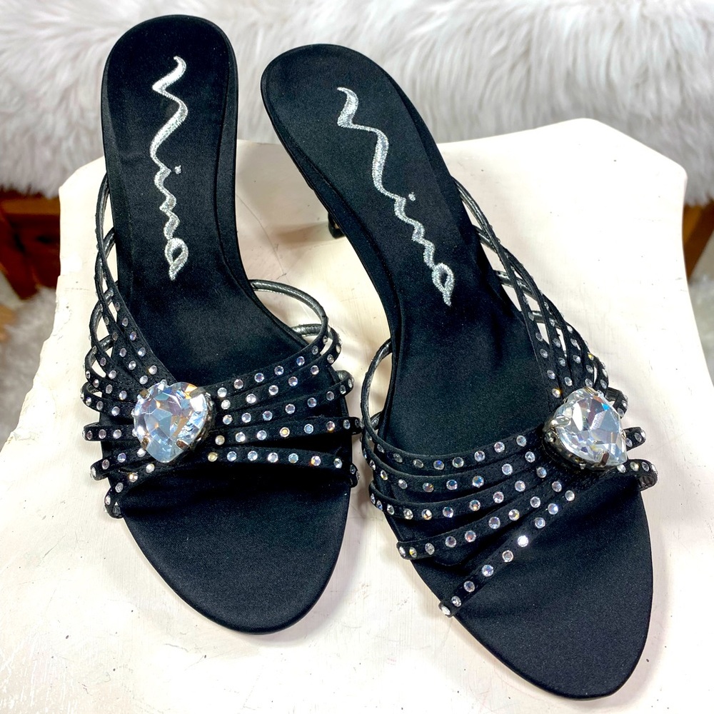 Nina Black Heloise Jeweled Kitten Heels Size 6.5